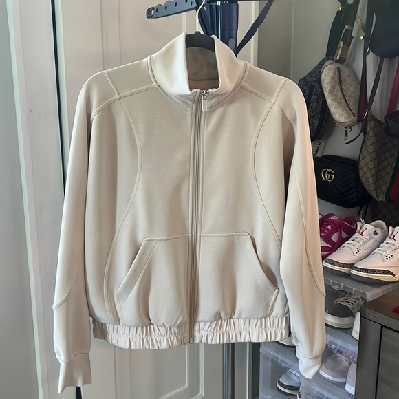lululemon athletica Tops - LULULEMON Brushed Softstreme Funnel Neck Zip Up - sz 10
